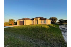 338 Progress Avenue, Lehigh Acres, FL 33974 - MLS#2025002750