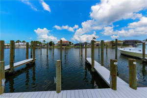 18026 San Carlos Boulevard, Fort Myers Beach, FL 33931 - MLS#2025002753