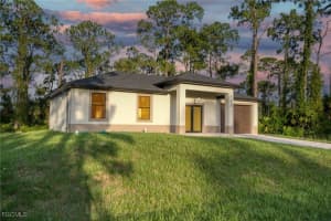 313 Mangonia Avenue, Lehigh Acres, FL 33974 Sold 09/24/25