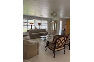 541 Val Mar Drive, Fort Myers, FL 33919 - MLS#2025002760