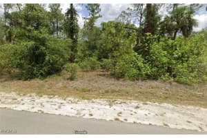 1100 13th Street, Lehigh Acres, FL 33972 Sold 01/08/26