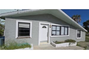 280 Fairweather Ln, Fort Myers Beach
