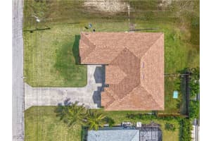 621 37th Avenue, Cape Coral, FL 33993 - MLS#2025002822