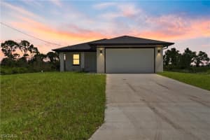 3314 74th St W, Lehigh Acres