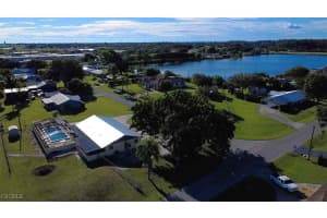 1837 Red Rd, Clewiston