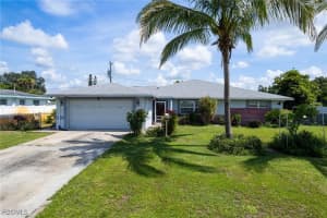 1417 Irondale St E, Lehigh Acres