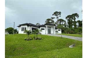 703 Sheldon Avenue, Lehigh Acres, FL 33936 - MLS#2025002993
