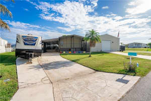 700 Longbeach Ct, Punta Gorda