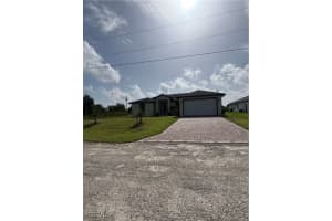 104 Olive Circle, Lehigh Acres, FL 33971 - MLS#2025003089