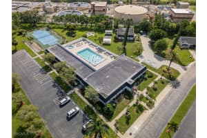6842 Bogey Dr, Fort Myers