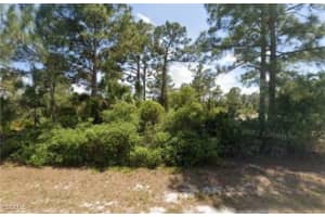 860 Campbell Street, Lehigh Acres, FL 33974 - MLS#2025003103