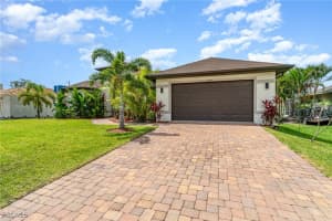 2704 Embers Terrace, Cape Coral, FL 33991 - MLS#2025003131