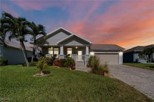 8632 Lake Front Ct, Punta Gorda