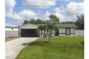 3316 21st St W, Lehigh Acres