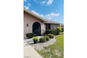 206 33rd Street, Cape Coral, FL 33914 - MLS#2025003207