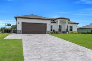2520 Diplomat Parkway, Cape Coral, FL 33993 - MLS#2025003219