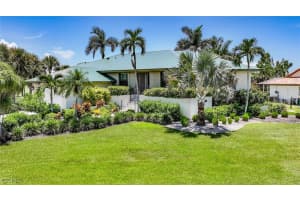 1286 Par View Dr, Sanibel
