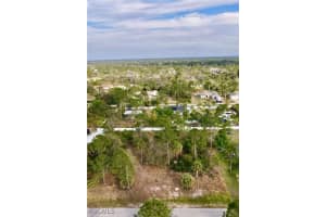 810 Clayton Avenue, Lehigh Acres, FL 33972 - MLS#2025003250