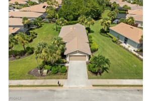 10648 Camarelle Cir, Fort Myers
