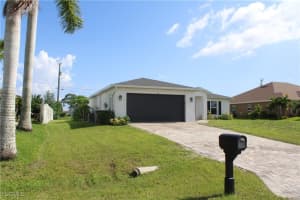 318 14th Street, Cape Coral, FL 33993 - MLS#2025003280