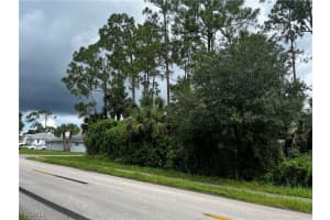 701 6th Street, Lehigh Acres, FL 33972 - MLS#2025003356