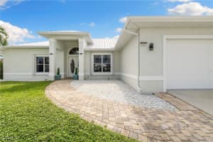 2372 Sycamore Street, St James City, FL 33956 - MLS#2025003435