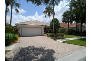 4780 Martinique Way, Naples, FL 34119 - MLS#2025003440