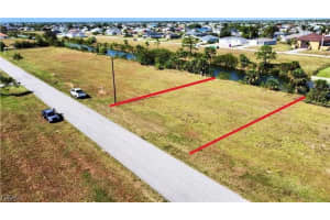 323 25th Street, Cape Coral, FL 33909 Sold 09/12/25