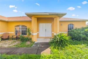 521 18th Place, Cape Coral, FL 33993 - MLS#2025003559