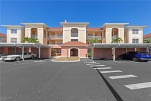 1141 Van Loon Commons Cir 201, Cape Coral