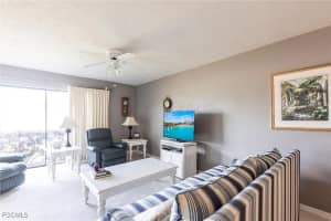 5665 Trailwinds Drive, Fort Myers, FL 33907 - MLS#2025003640