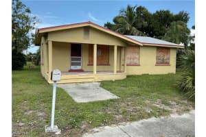 2152 Pauldo St, Fort Myers