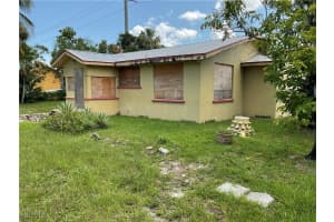 2152 Pauldo Street, Fort Myers, FL 33916 - MLS#2025003650