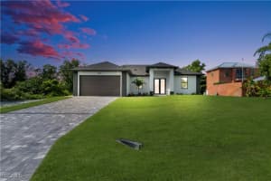 3309 9th St W, Lehigh Acres