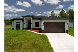 2814 39th St W, Lehigh Acres