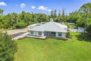 6163 Briarwood Ter, Fort Myers