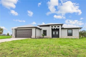 7897 16TH Terrace, Labelle, FL 33935 - MLS#2025003745