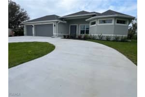 4012 Country Club Boulevard, Cape Coral, FL 33904 - MLS#2025003861