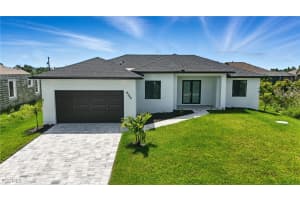 8348 Walden Street, Port Charlotte, FL 33981 - MLS#2025003879