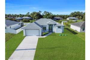 3711 Trent Street, Fort Myers, FL 33905 - MLS#2025003921