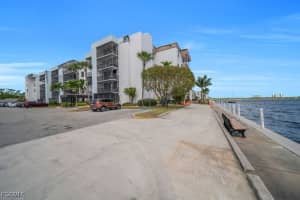 3490 Key Drive, North Fort Myers, FL 33903 - MLS#2025003922