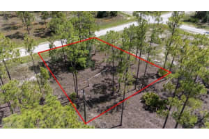 1004 14TH Street, Lehigh Acres, FL 33972 Sold 09/09/25
