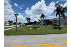 2910 Surfside Boulevard, Cape Coral, FL 33914 - MLS#2025004039