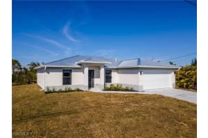 310 Nw 16th Pl, Cape Coral
