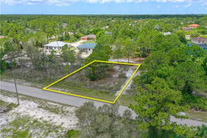 762 Crystal Avenue, Lehigh Acres, FL 33974 - MLS#2025004076