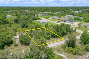 6019 Olive Avenue, Lehigh Acres, FL 33971 Sold 11/24/25