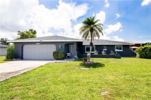 8012 San Carlos Blvd, Fort Myers