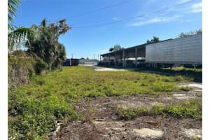 1069 Tamiami Trail, North Fort Myers, FL 33903 Sold 01/30/26