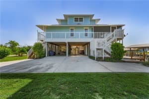 4011 Galt Island Avenue, St James City, FL 33956 - MLS#2025004124