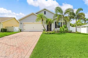10125 Sunshine Dr, Bonita Springs